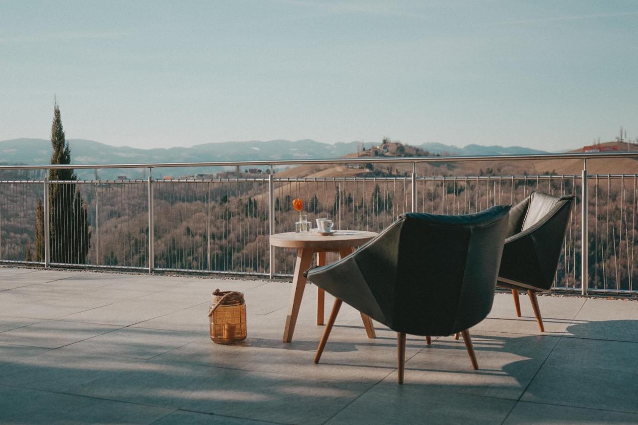 Winkel Art Hotel ガムリッツ エクステリア 写真